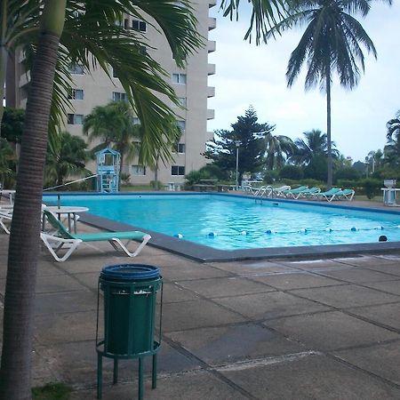 Appartamento Turtle Towers Ocho Rios Esterno foto